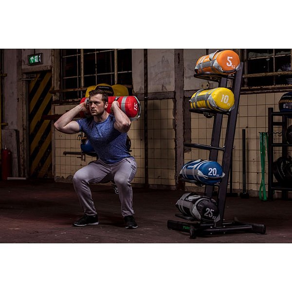 Posilovací vak 15 kg TUNTURI Strengthbag červený