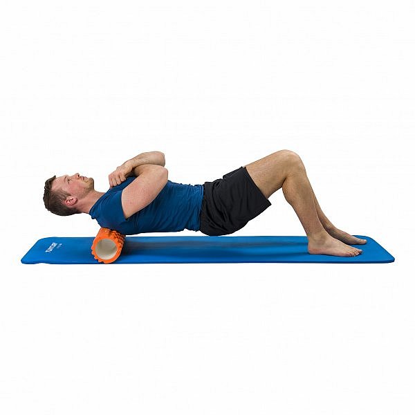 Masážní válec Foam Roller TUNTURI 33 cm / 13 cm oranžový