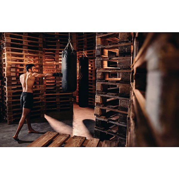 Boxovací pytel TUNTURI vč řetězu 100 cm / 29 kg